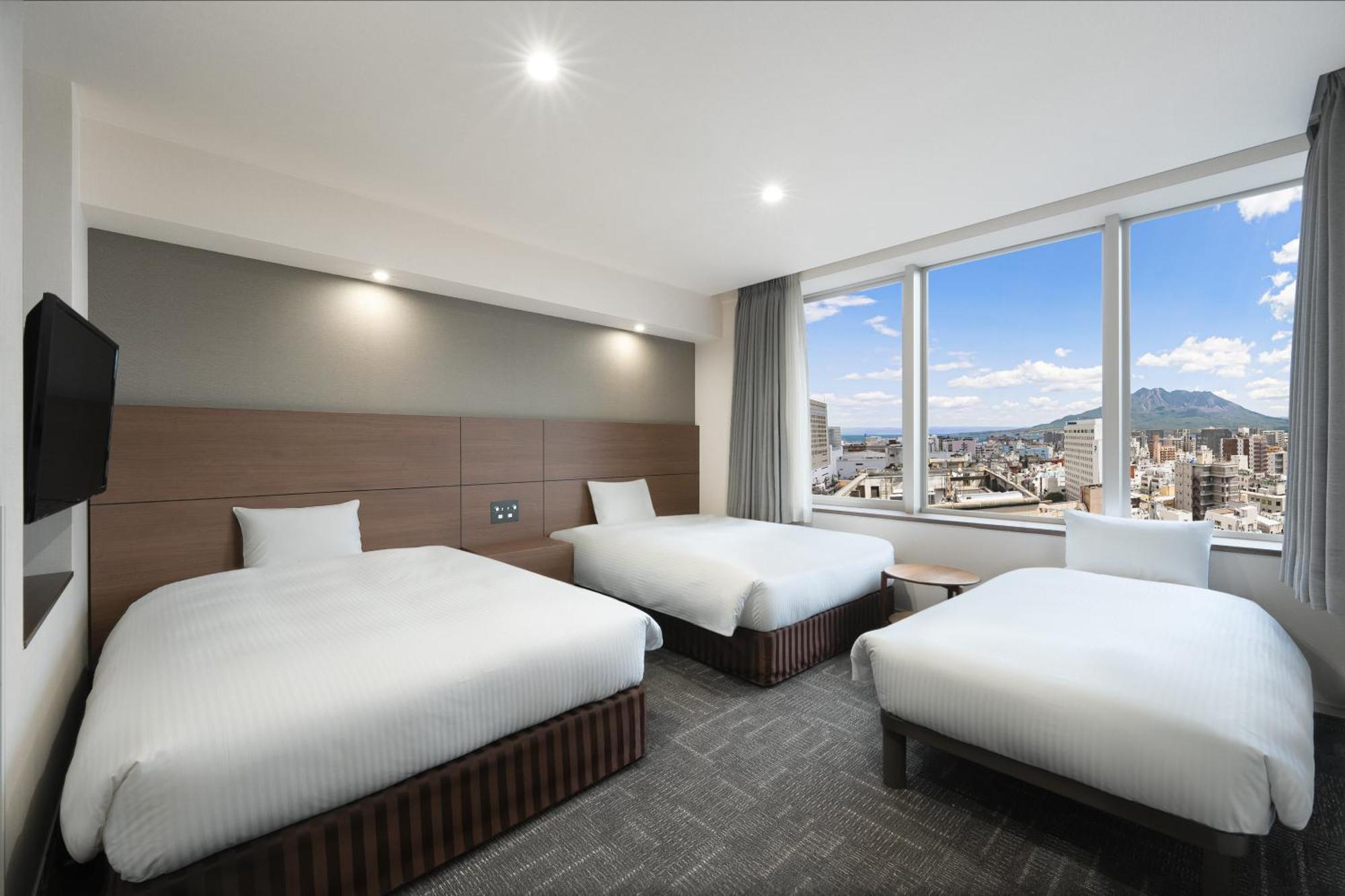 Hotel Oriental Express Kagoshima Tenmonkan Bagian luar foto